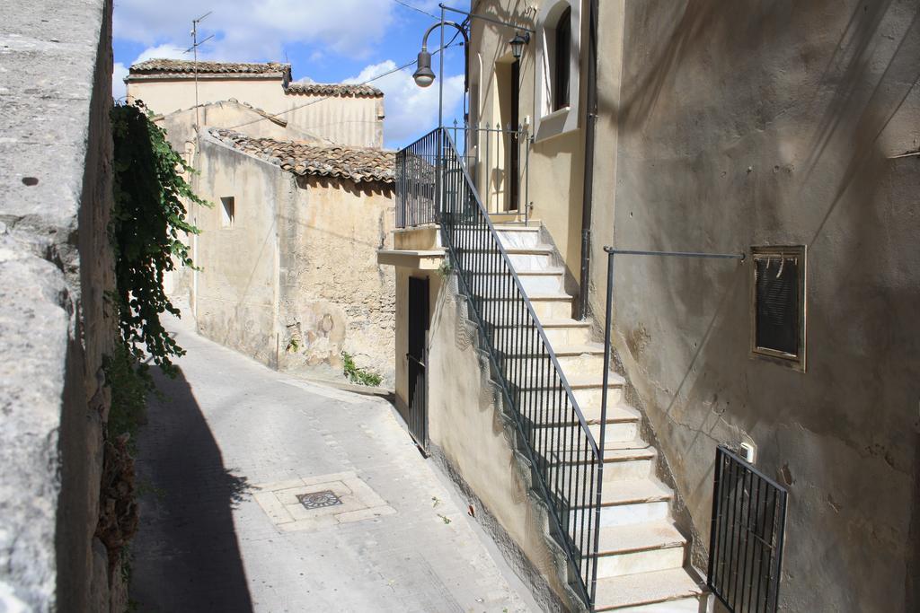 Appartamento Il Cappero Modica Extérieur photo
